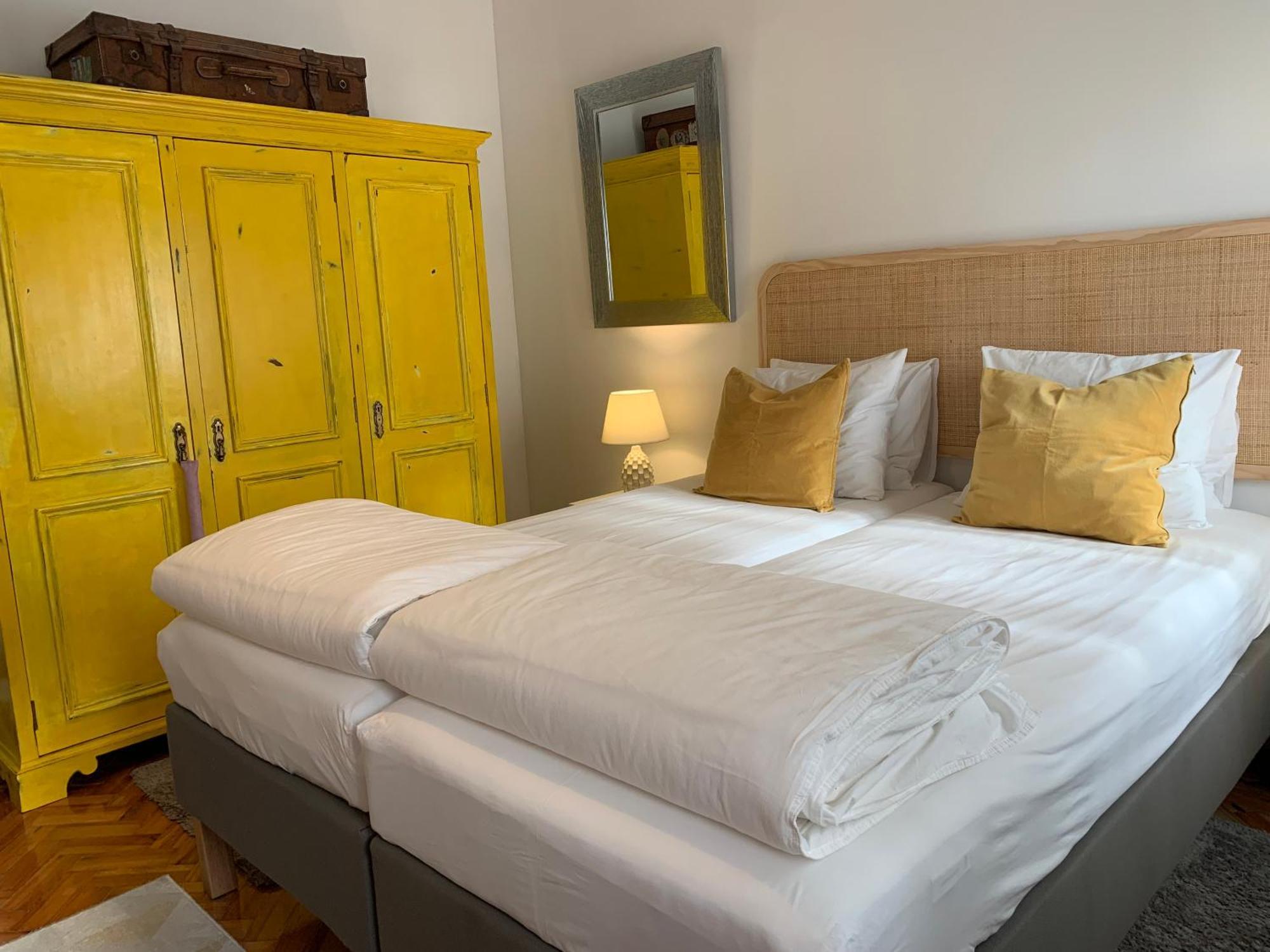 Beautiful Private Room Next To Lisbon - New Paço de Arcos Dış mekan fotoğraf